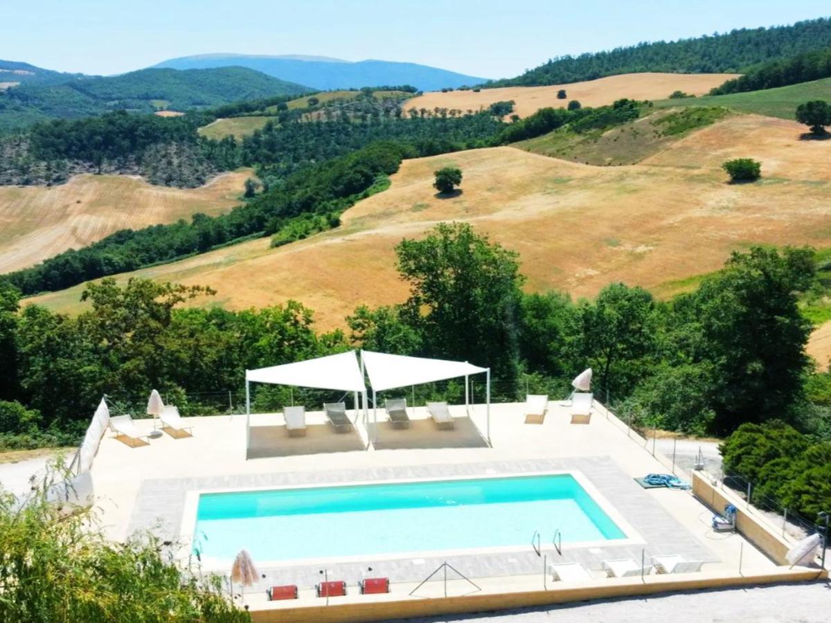 Agriturismo La Terrazza Valfabbrica Kültér fotó